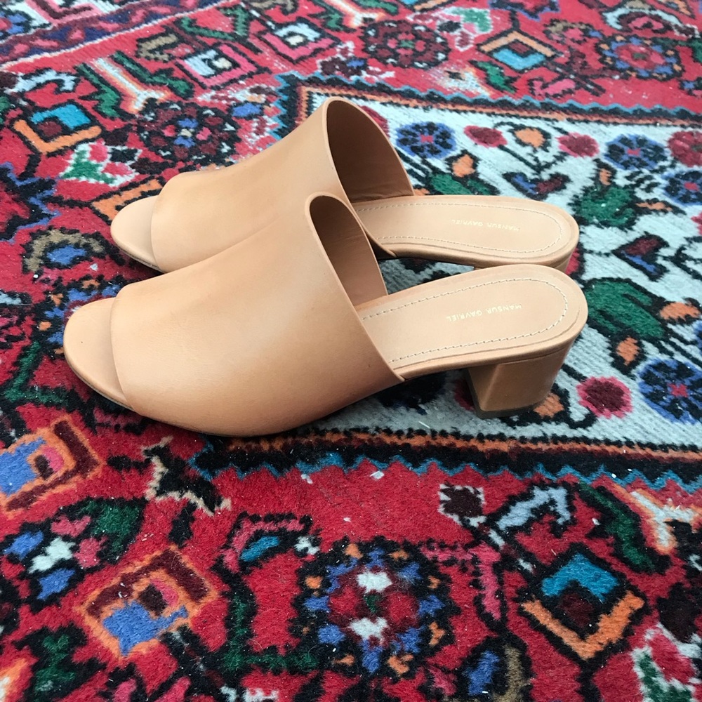 NIB Vegetable Tanned Mule